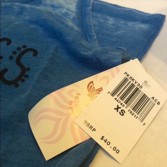 Pink Lotus tank top - Picture 2 of 5